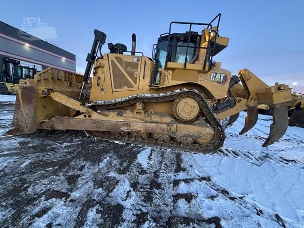 2022 CATERPILLAR D8
