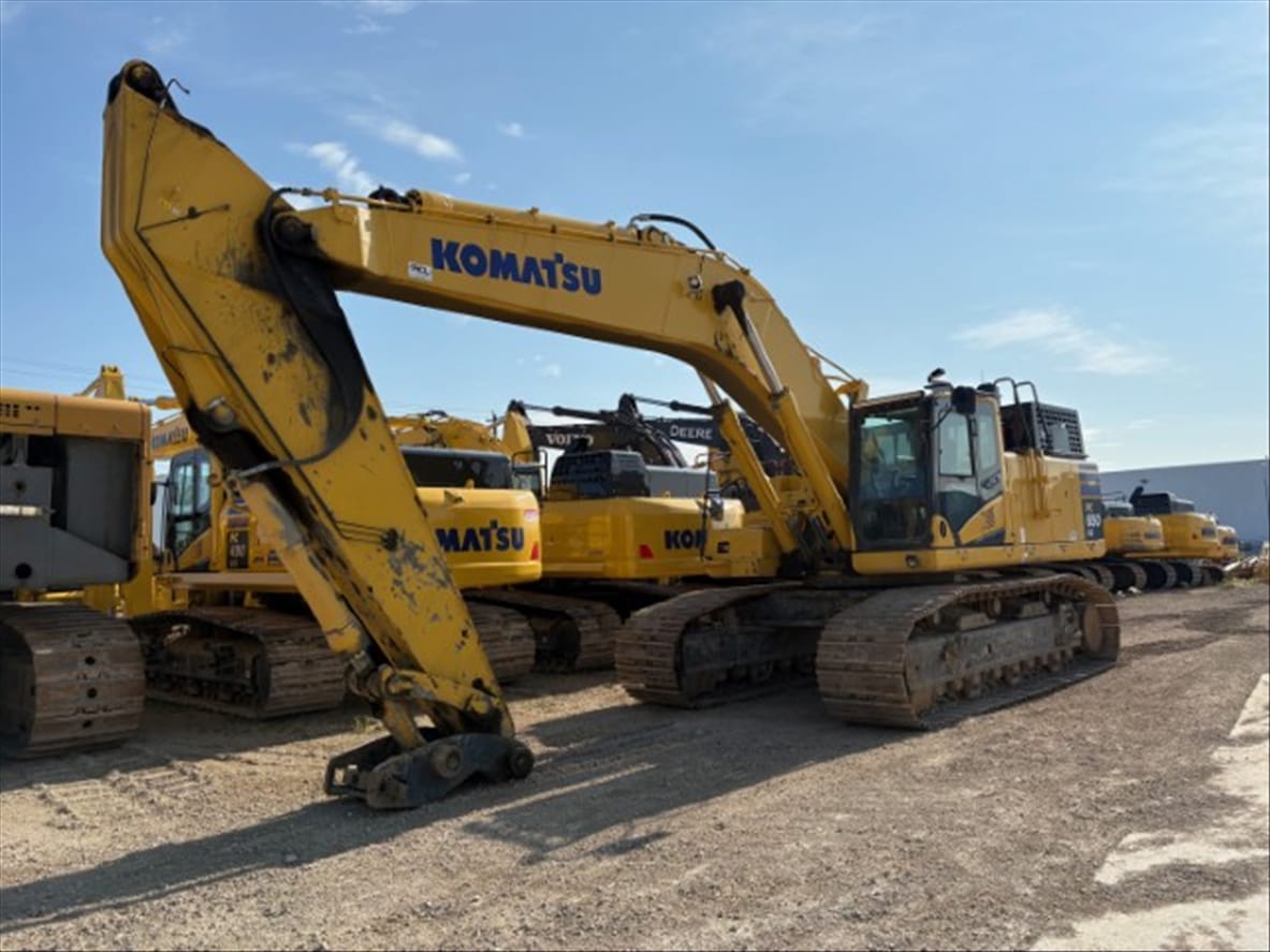 Komatsu PC650LC-11 2023