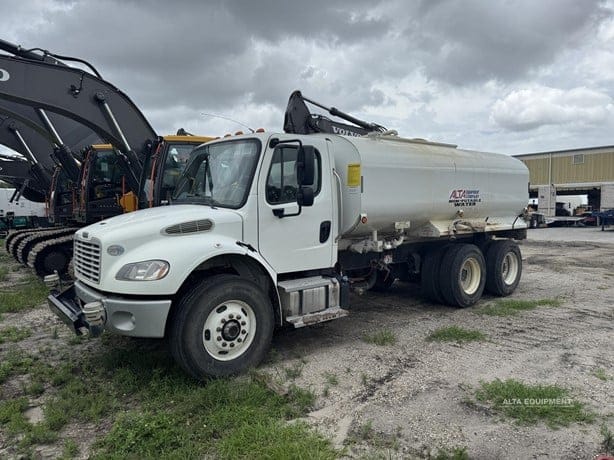 2022 FREIGHTLINER BUSINESS CLASS M2 106