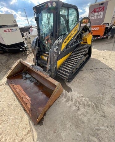 2023 NEW HOLLAND C332