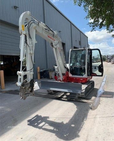 2024 TAKEUCHI TB370