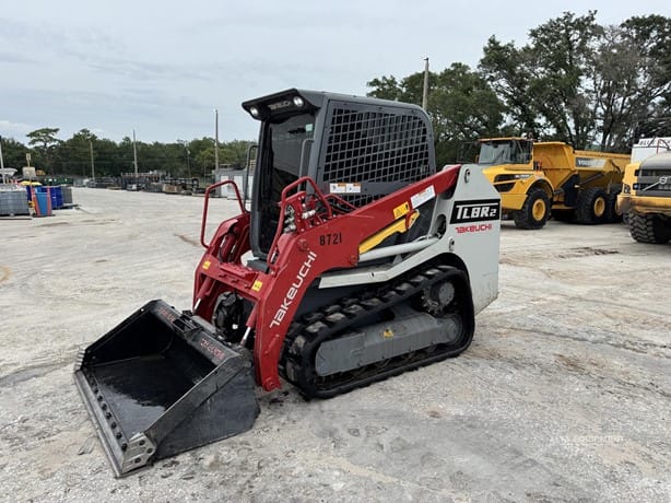 2024 TAKEUCHI TL8R2