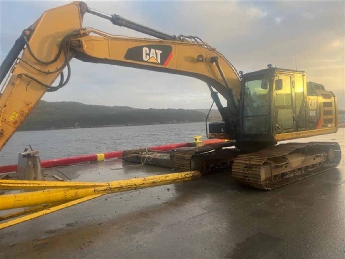 CATERPILLAR 320E 2103