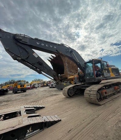 2024 VOLVO EC500