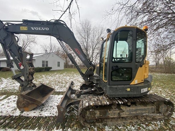 2018 VOLVO ECR88D