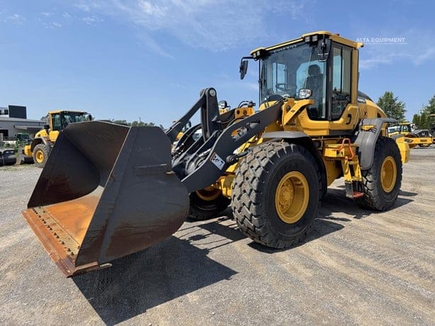 2024 VOLVO L60H