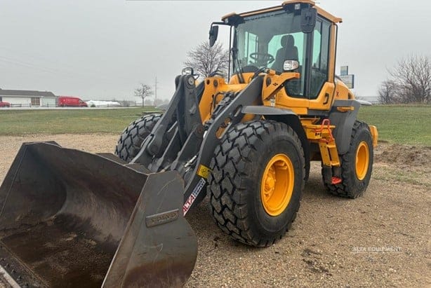 2022 VOLVO L60H
