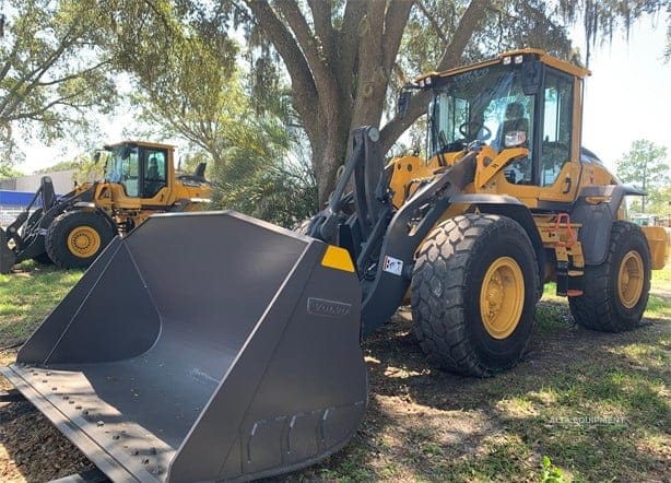 2023 VOLVO L90H