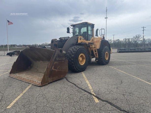 2013 VOLVO L250G