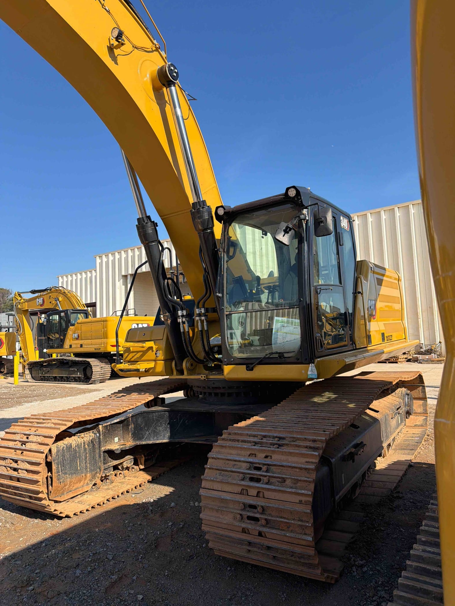2025 CAT 340-08