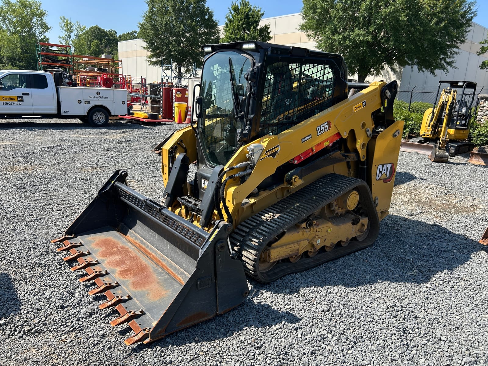 2024 Cat 255 CB