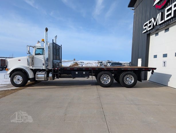 2018 PETERBILT 367