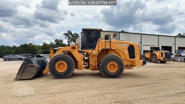 2018 HYUNDAI HL980