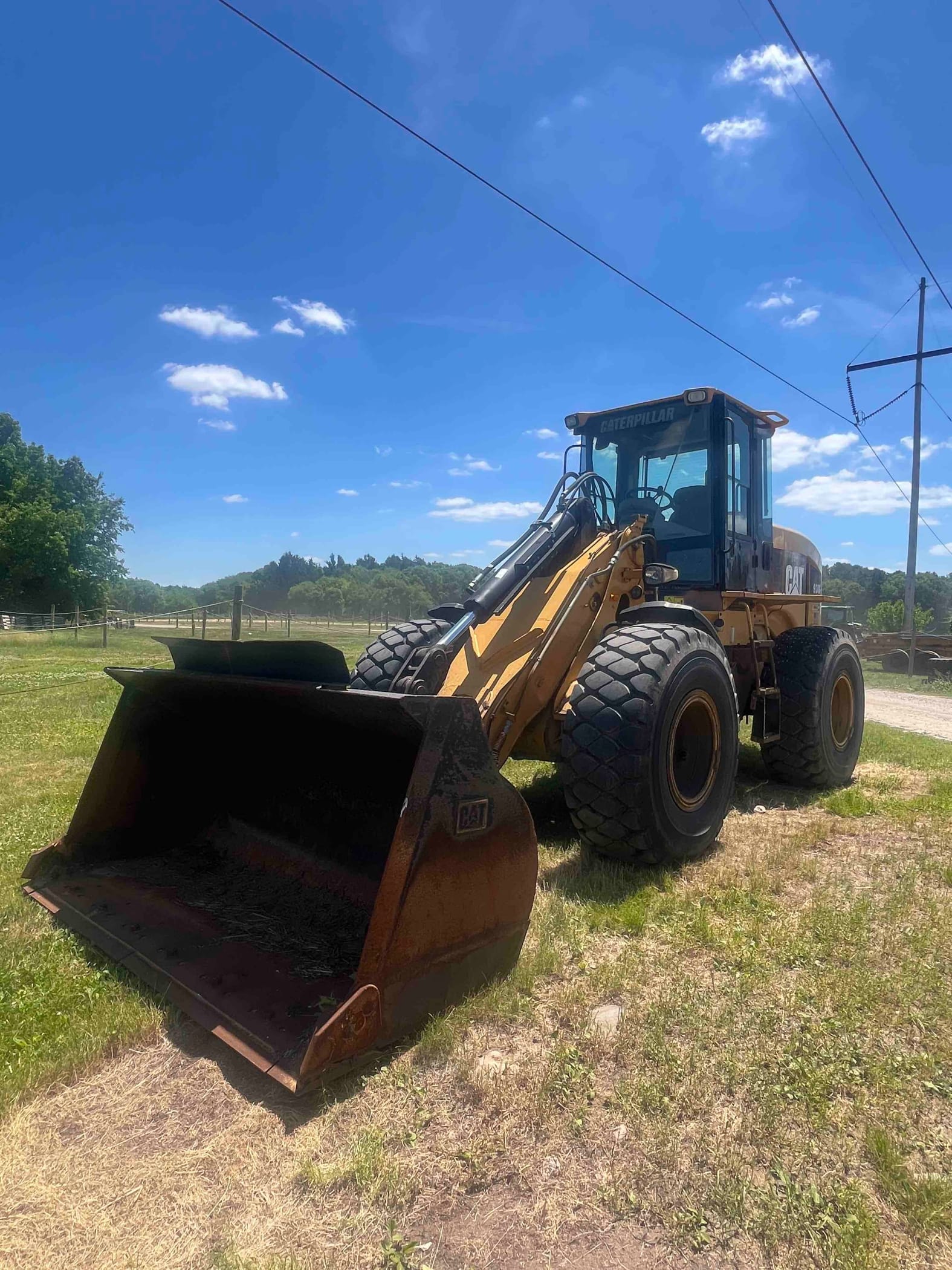 2005 CAT 930G