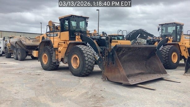 2023 HYUNDAI HL980A