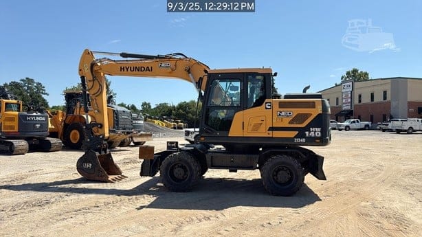 2023 HYUNDAI HW140A
