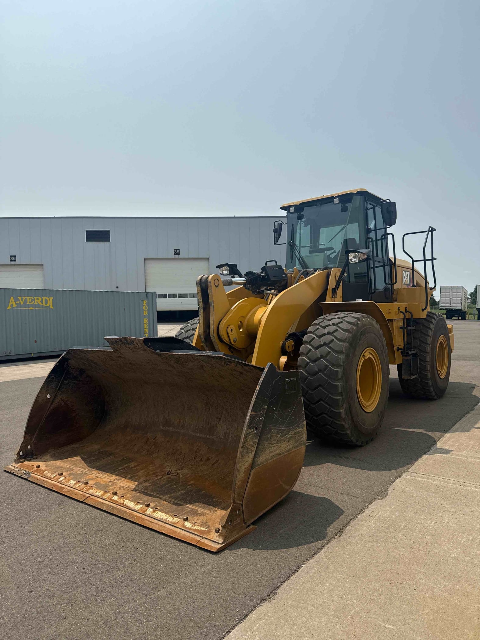 2023 CAT 950GC