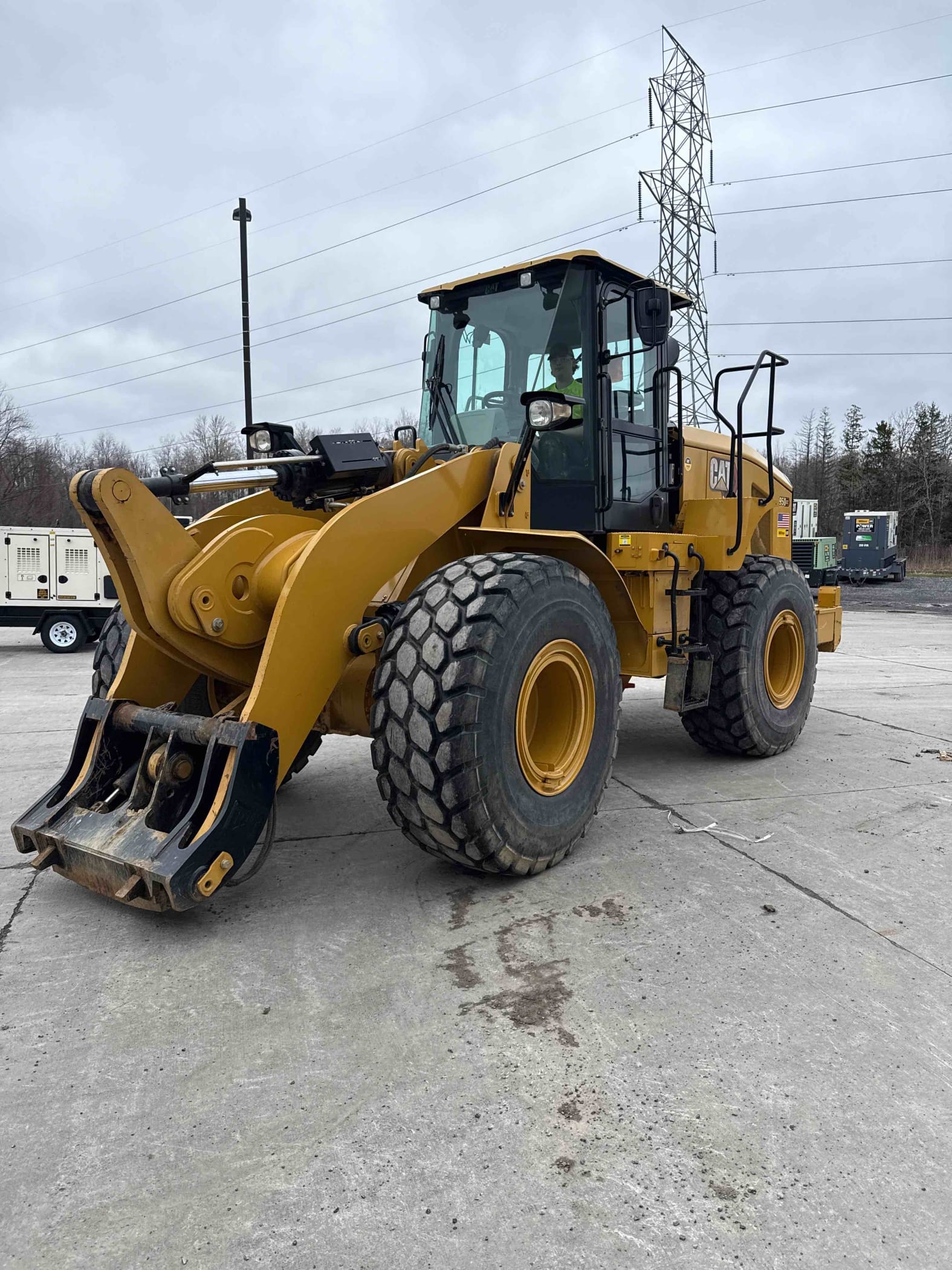 2022 CAT 950GC