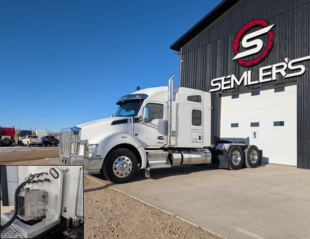 2022 KENWORTH T880