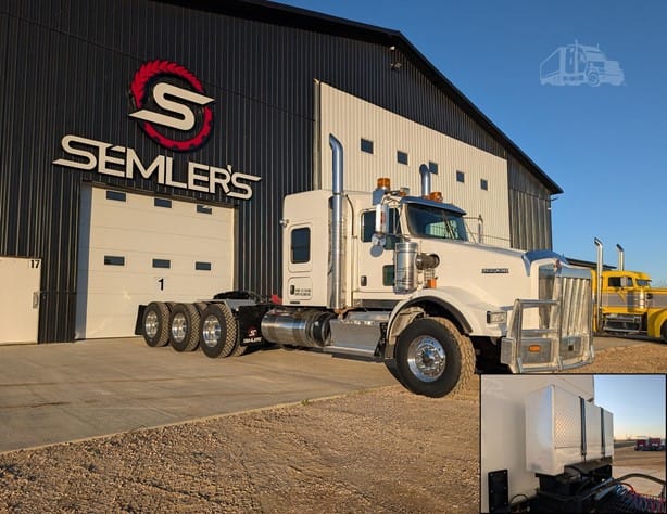 2013 KENWORTH T800