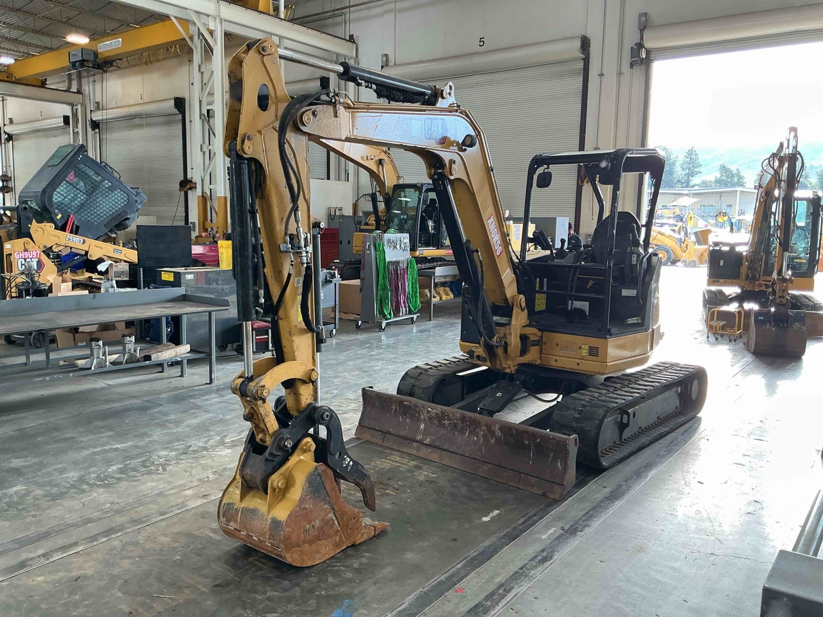 2022 Cat 30507CR