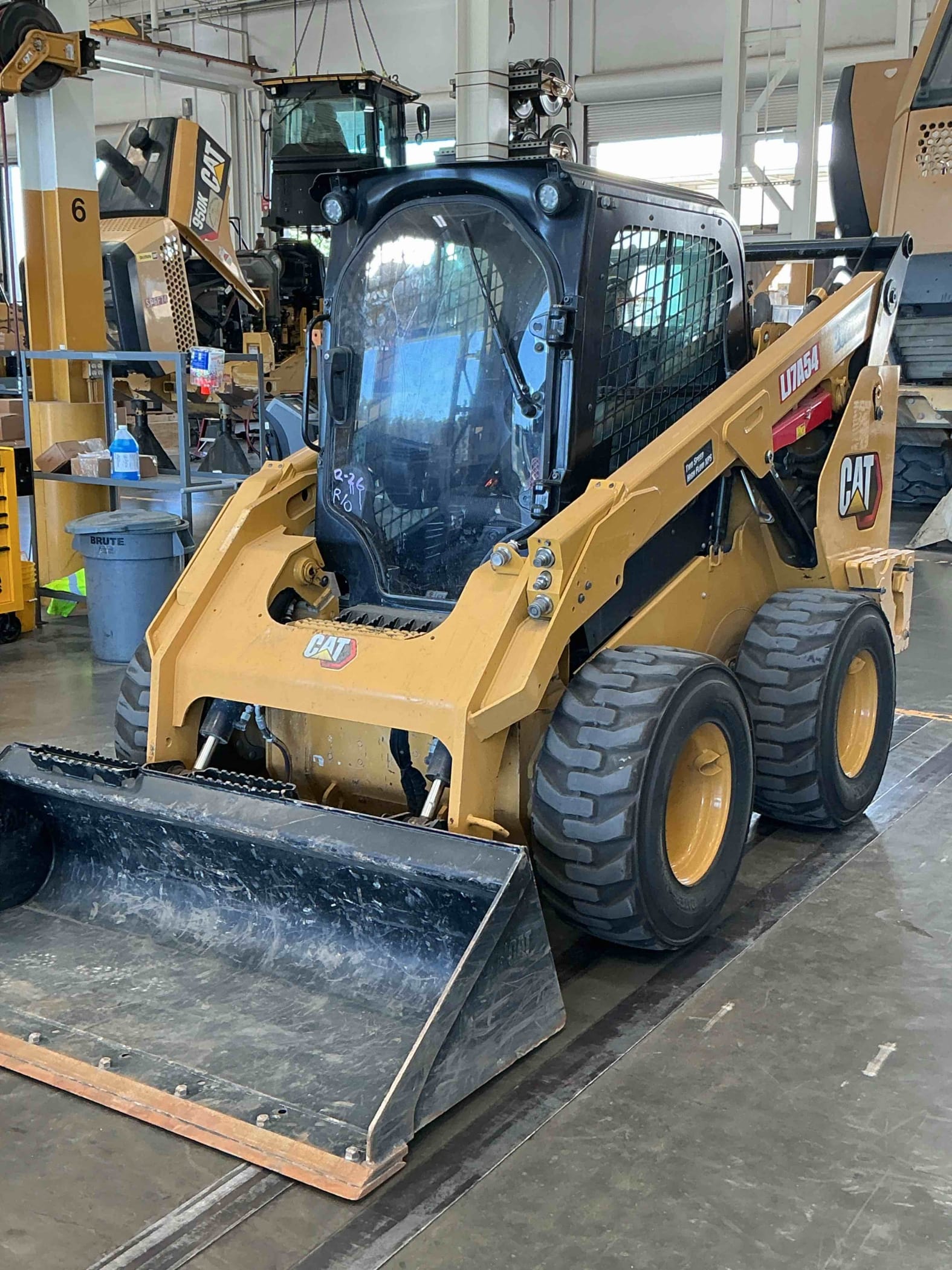2022 Cat 262D3