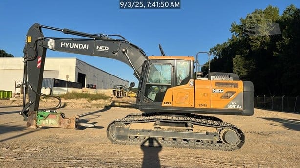 2025 HYUNDAI HX220AL