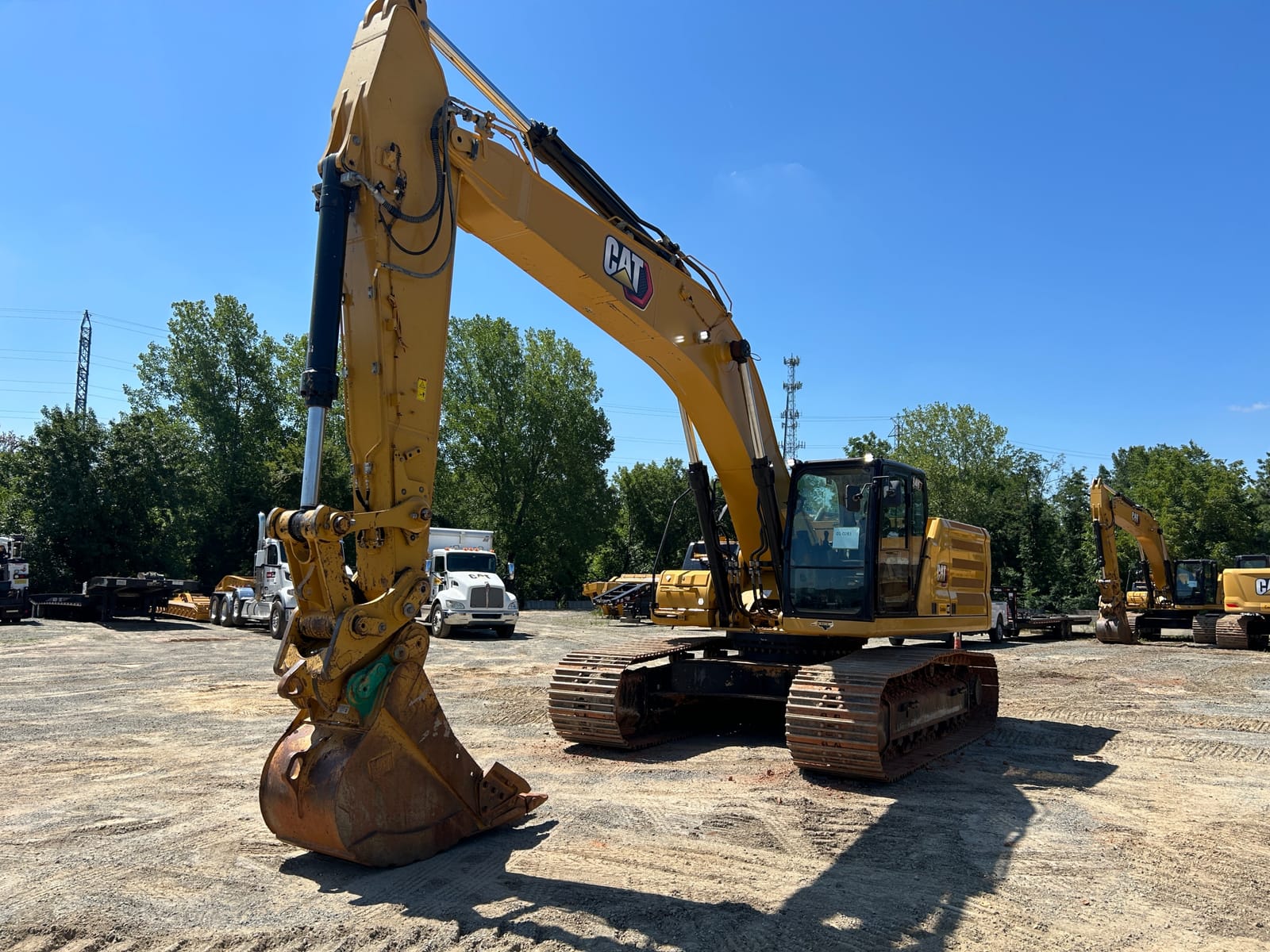 2023 Cat 340 QC