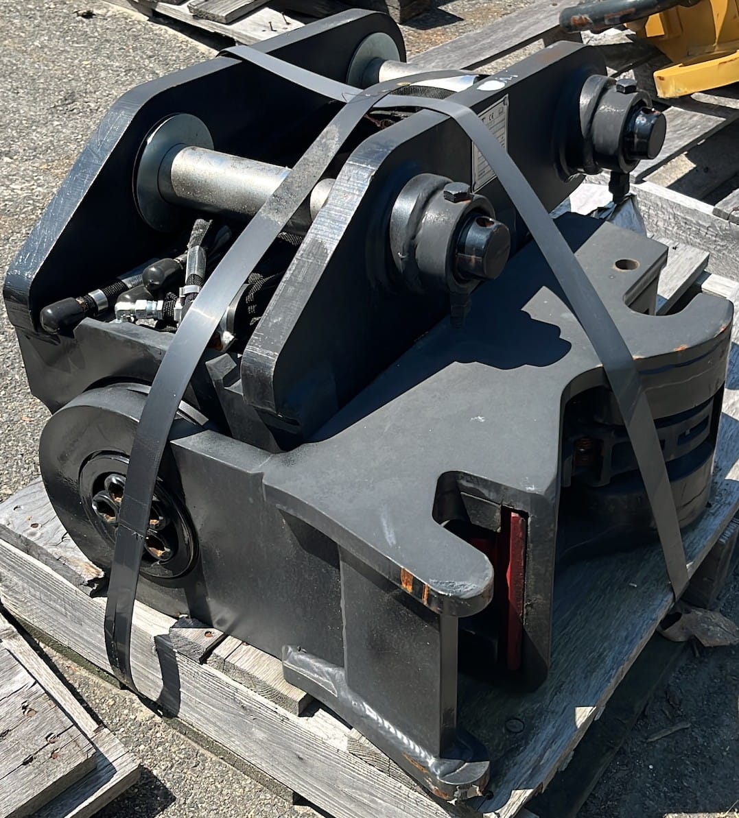 2022 CAT 307-309 HYDRAULIC TILTING PIN GRAB COUPLER