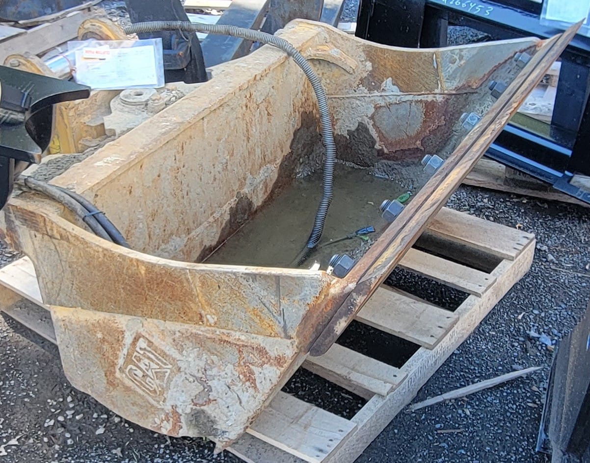 2022 CAT 313-315 48" TILTING DITCH CLEANING BUCKET