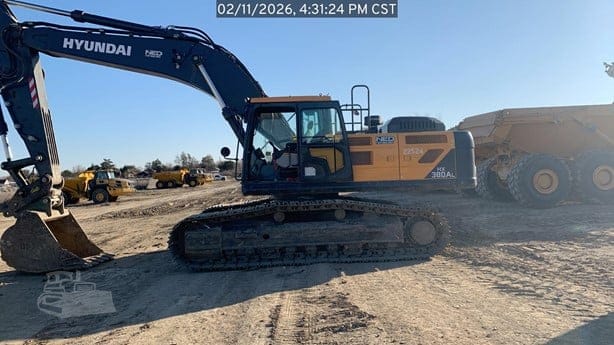 2025 HYUNDAI HX380AL