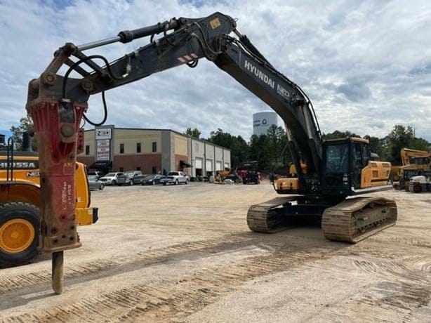2023 HYUNDAI HX380AL