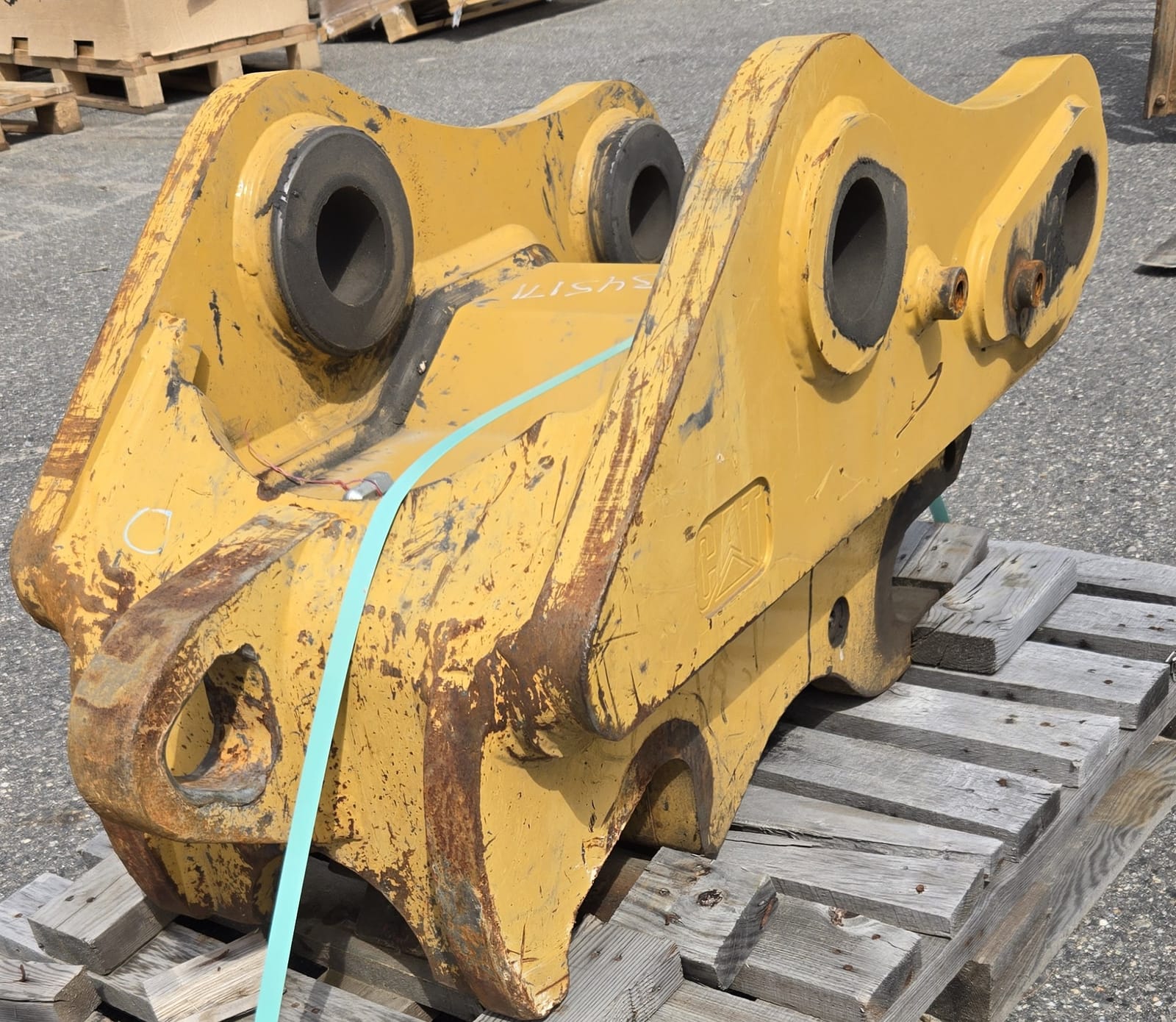 2021 CAT 324-335 COUPLER, CB TO DB LINKAGE
