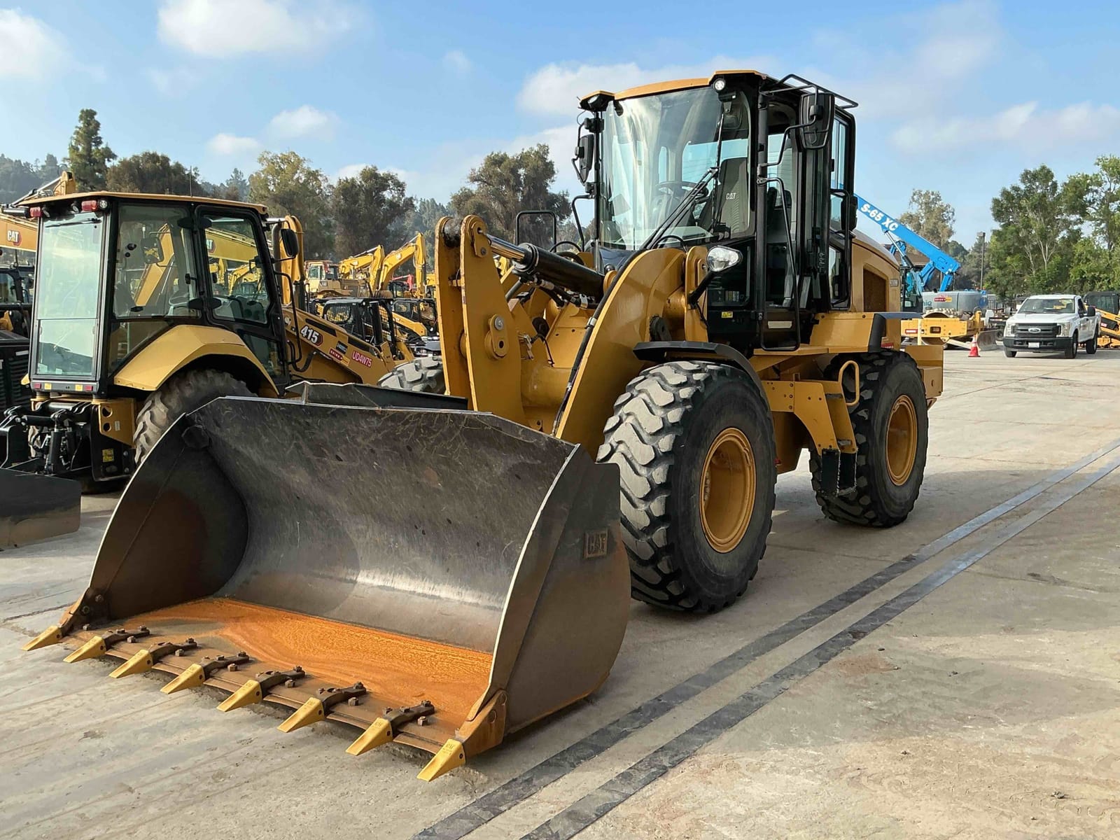 2021 Cat 930M