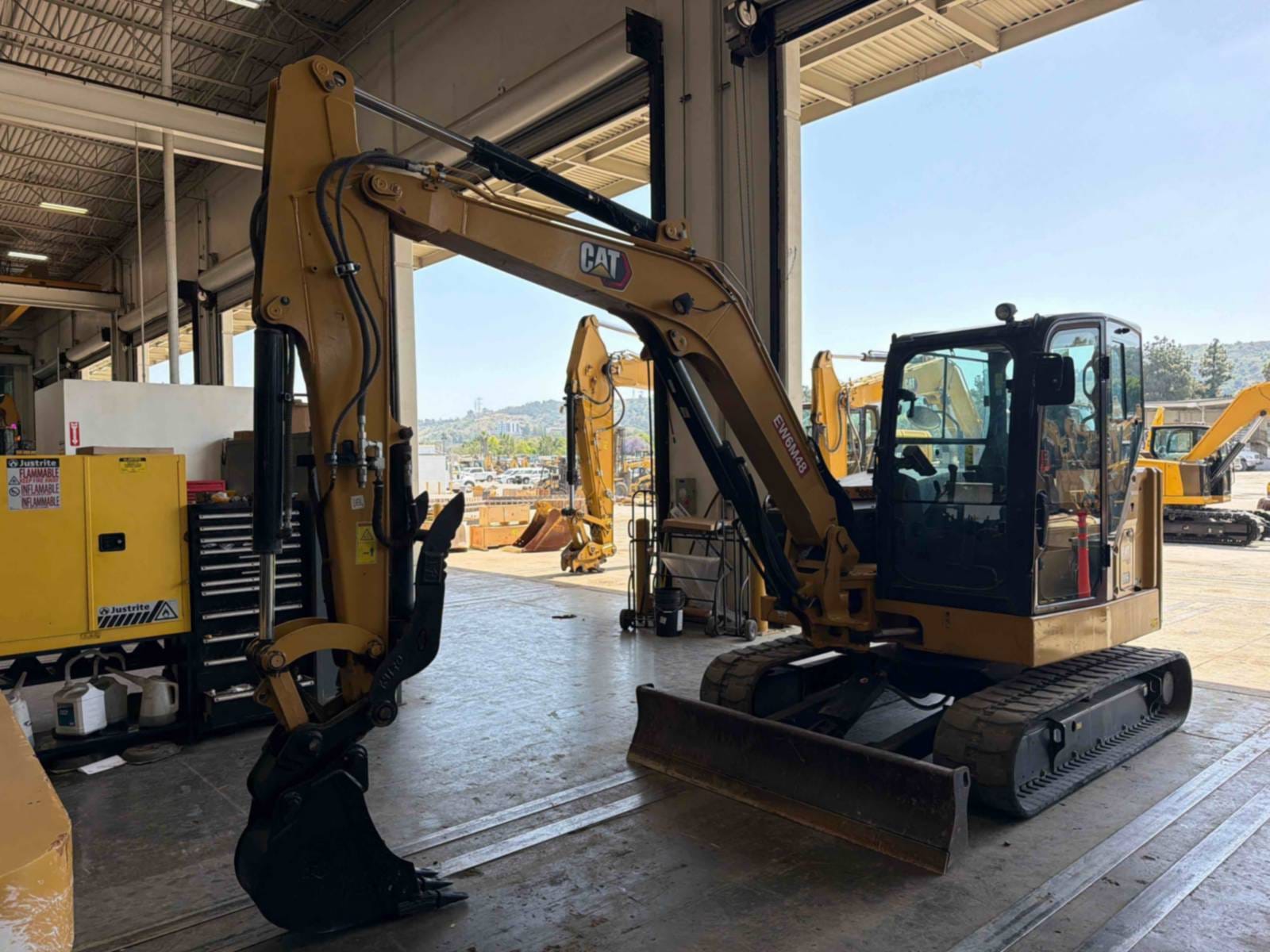 2022 Cat 306