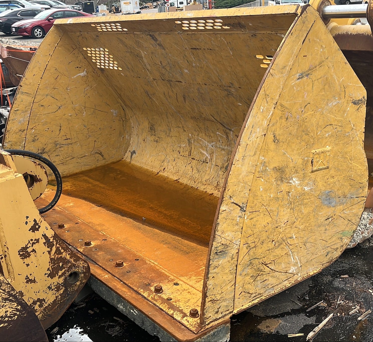 2020 CAT 938K/M 5.5 CYD LIGHT MATERIAL BUCKET