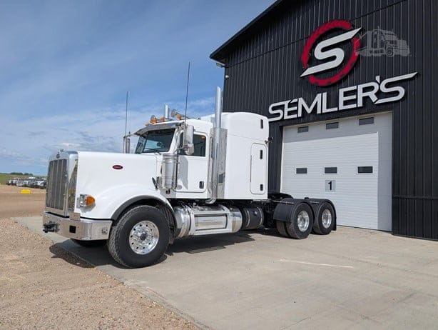 2019 PETERBILT 367