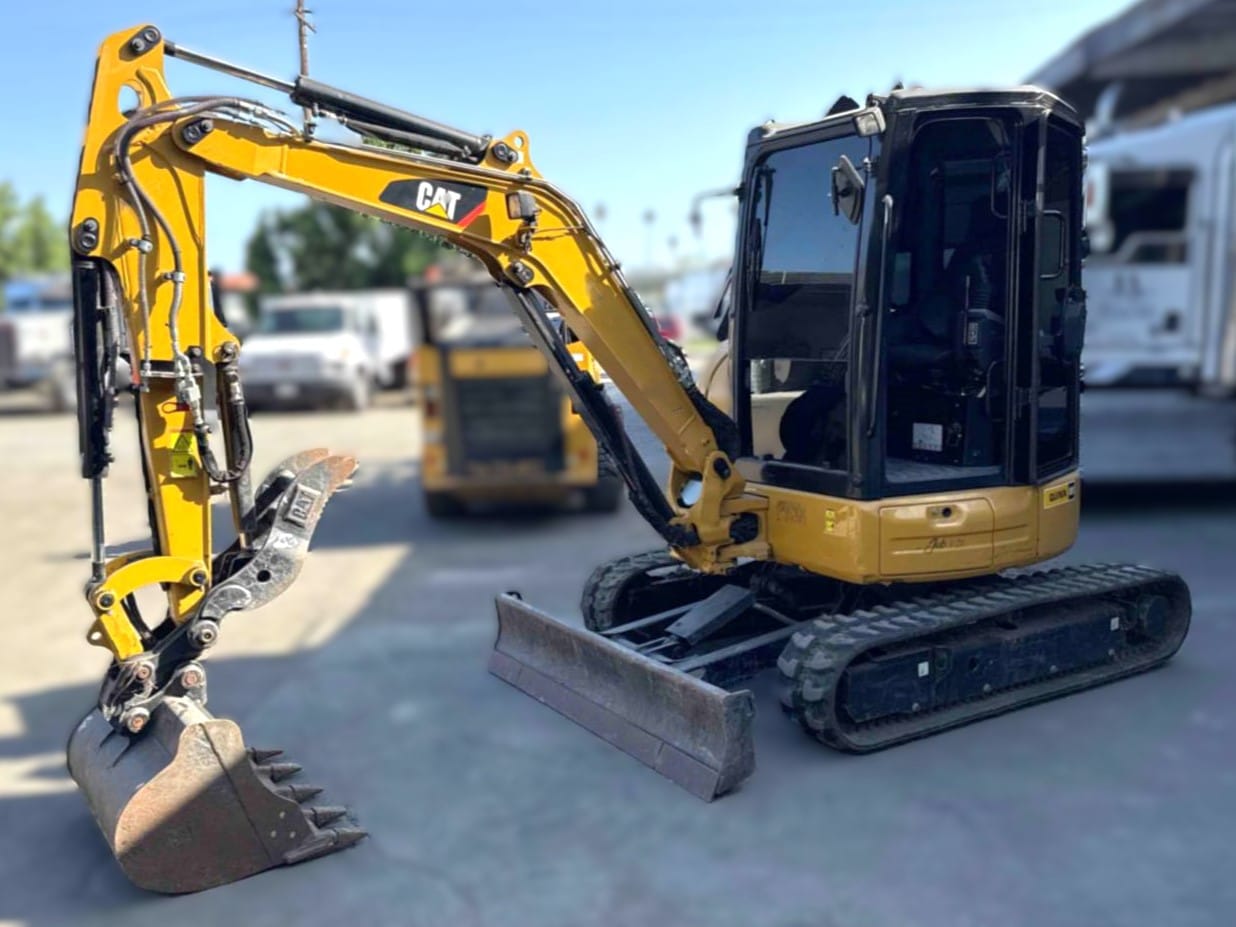 2018 Cat 303.5E2