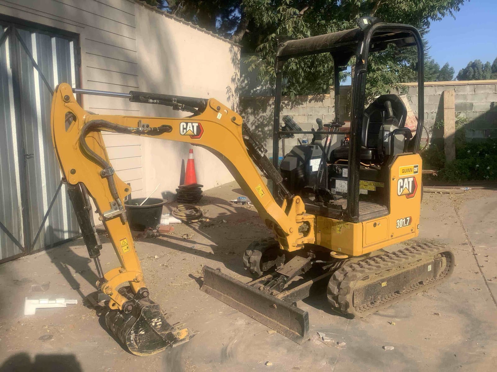 2023 Cat 301.7