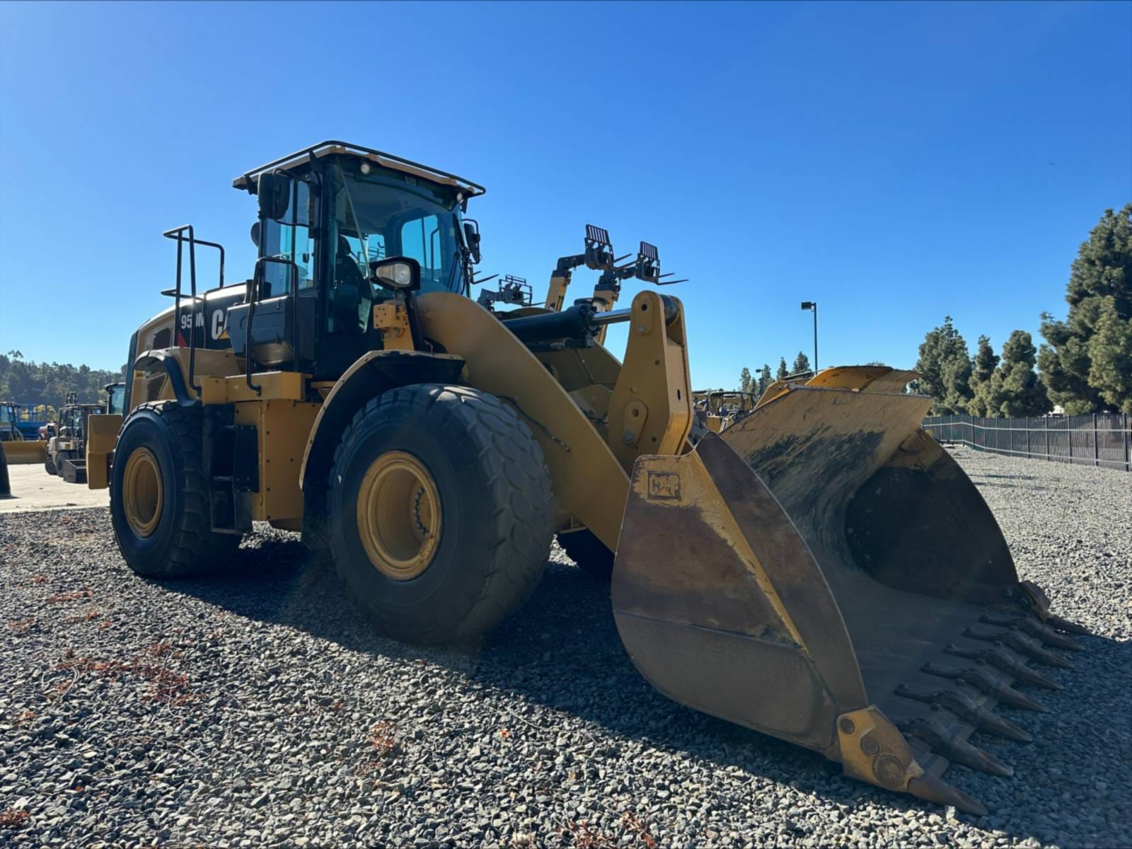 2017 Cat 950M