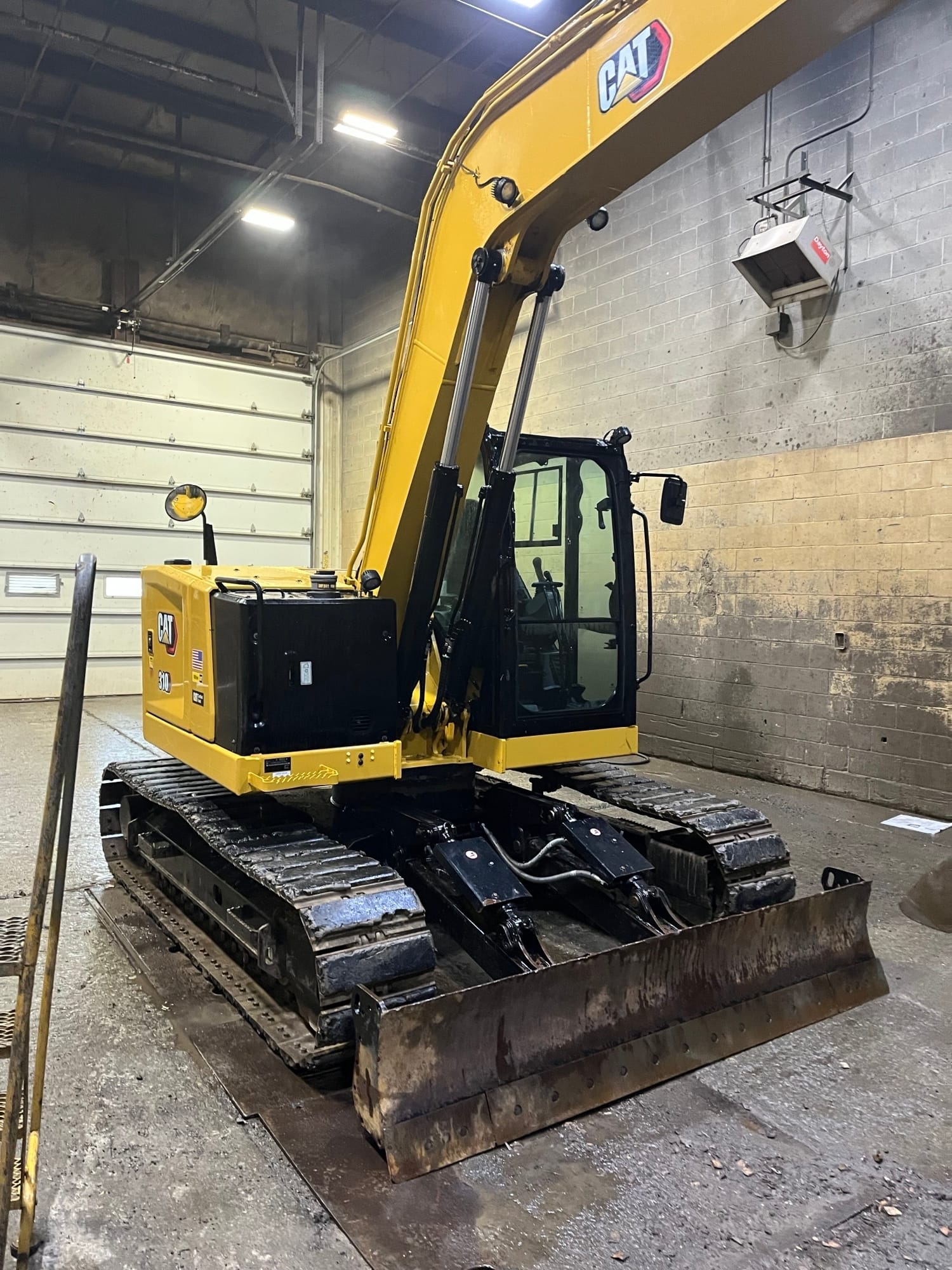 2022 CAT 310