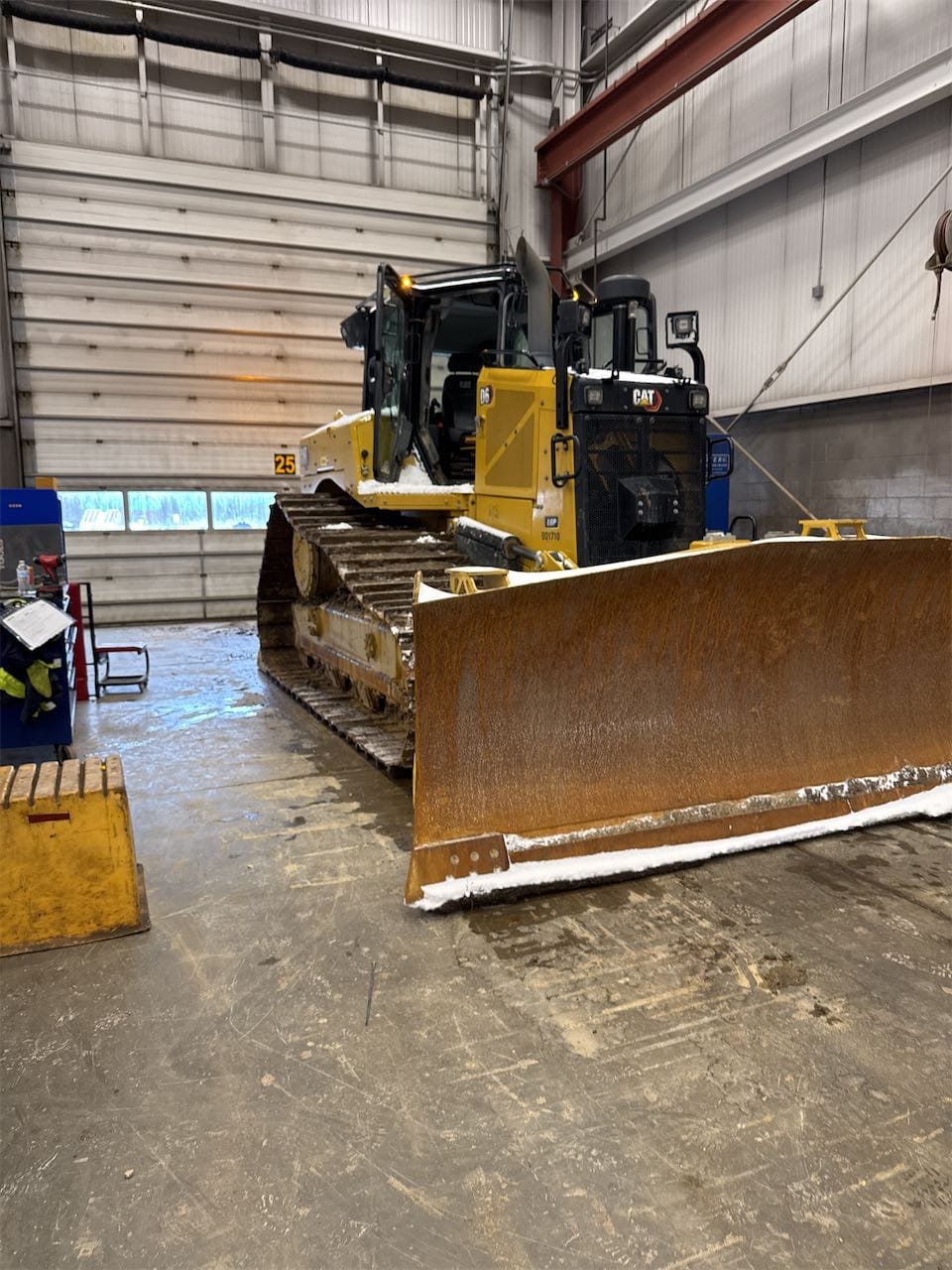 2021 CAT D6 LGP