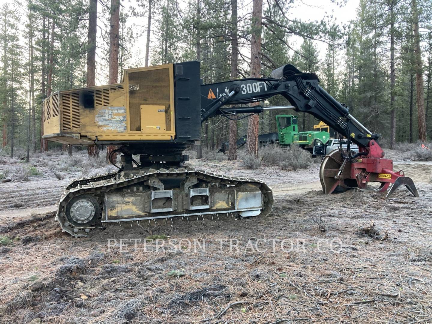 2015 Cat 552 II Forest Machine