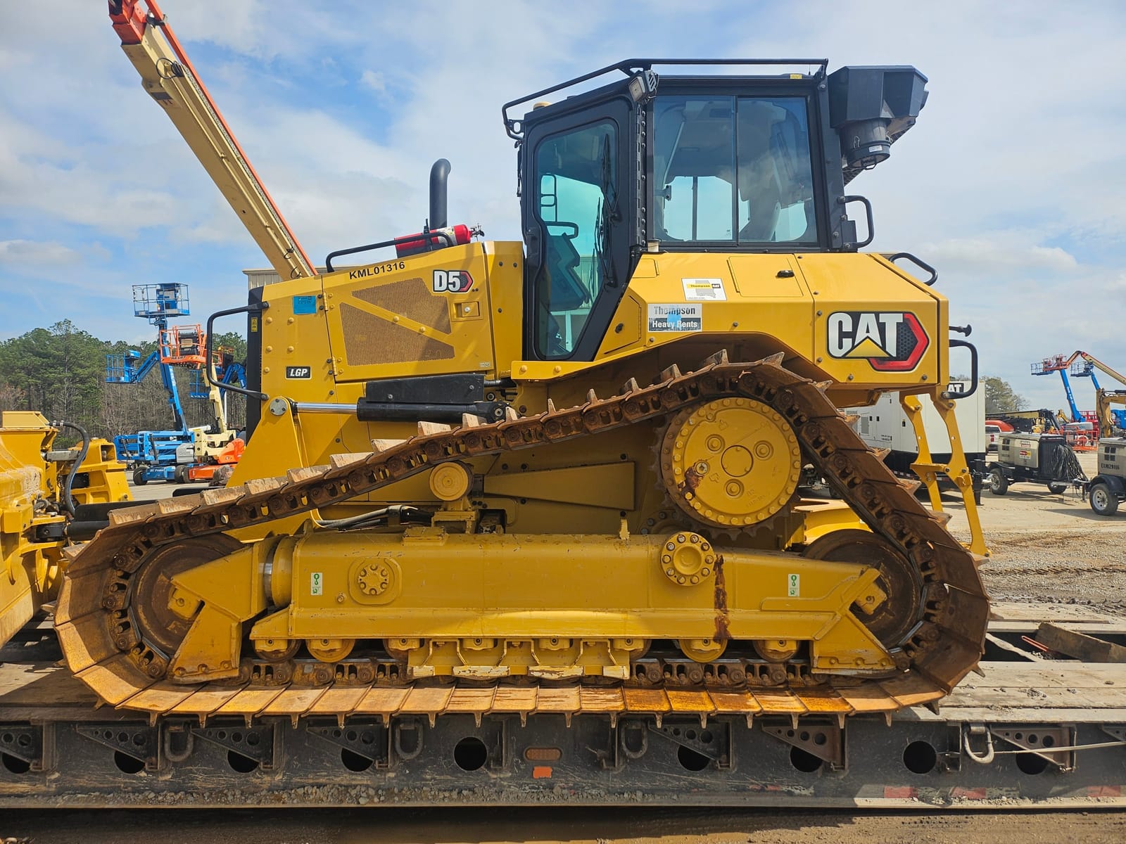 2024 Cat D5