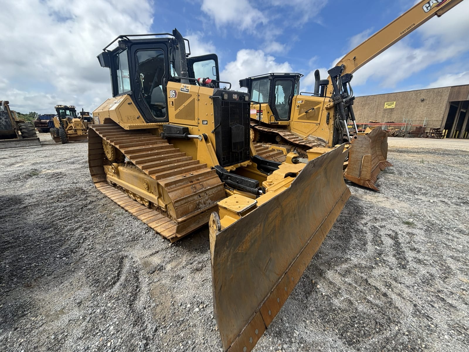2024 Cat D5