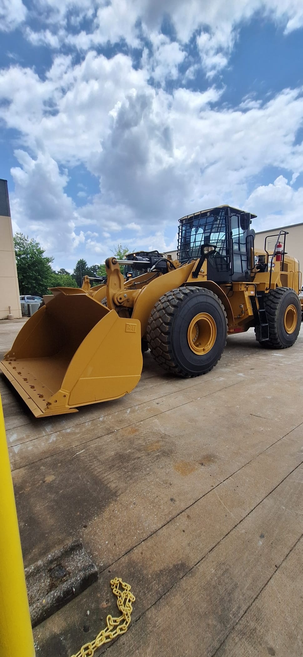 2023 Cat 966GC