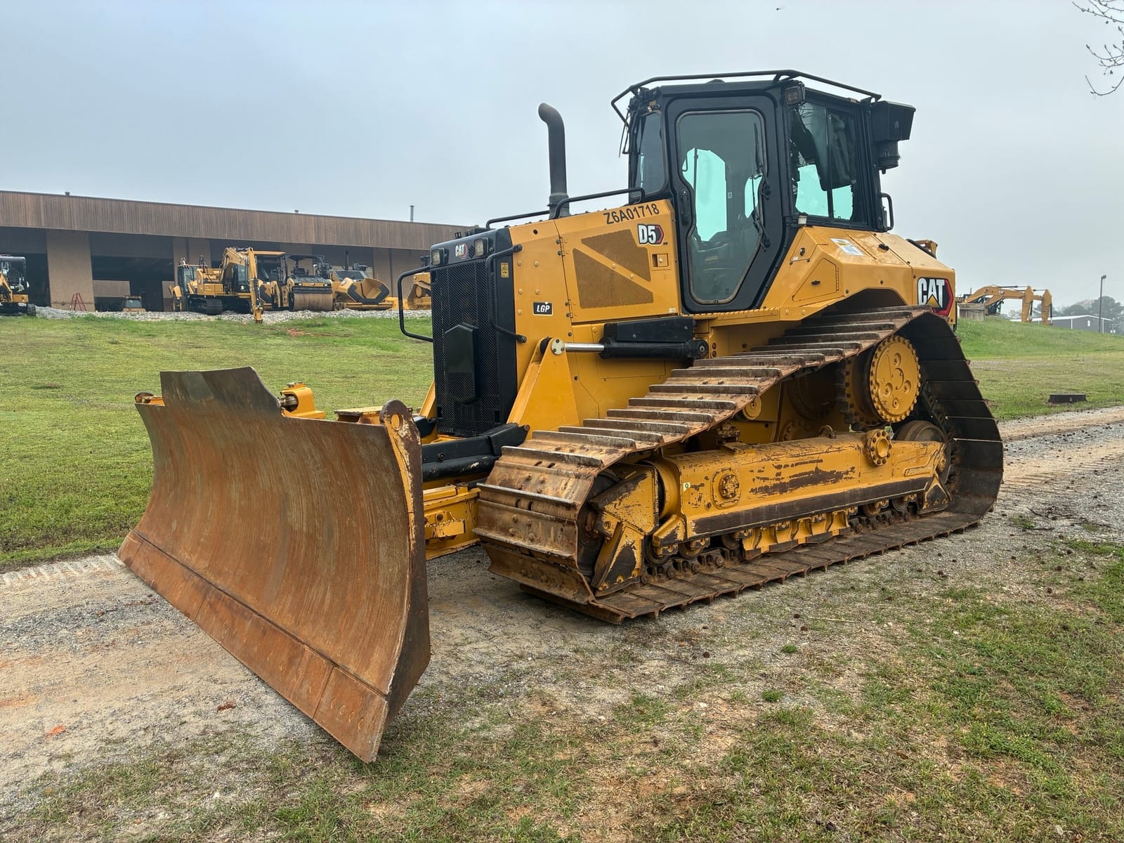 2023 Cat D5VP