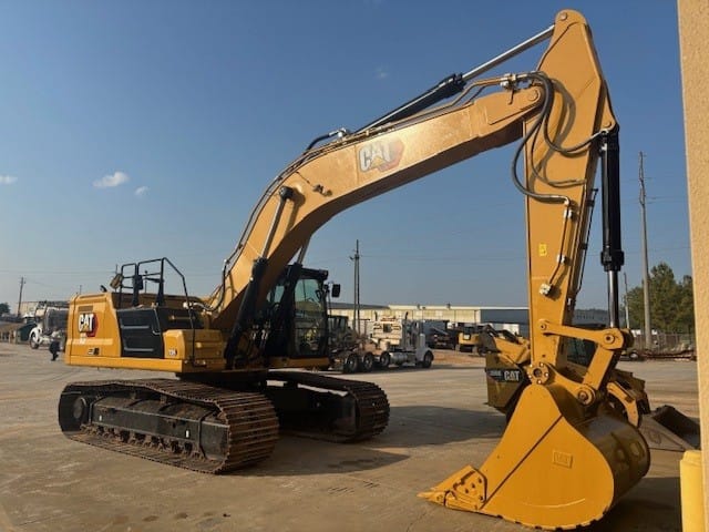 2025 Cat 336