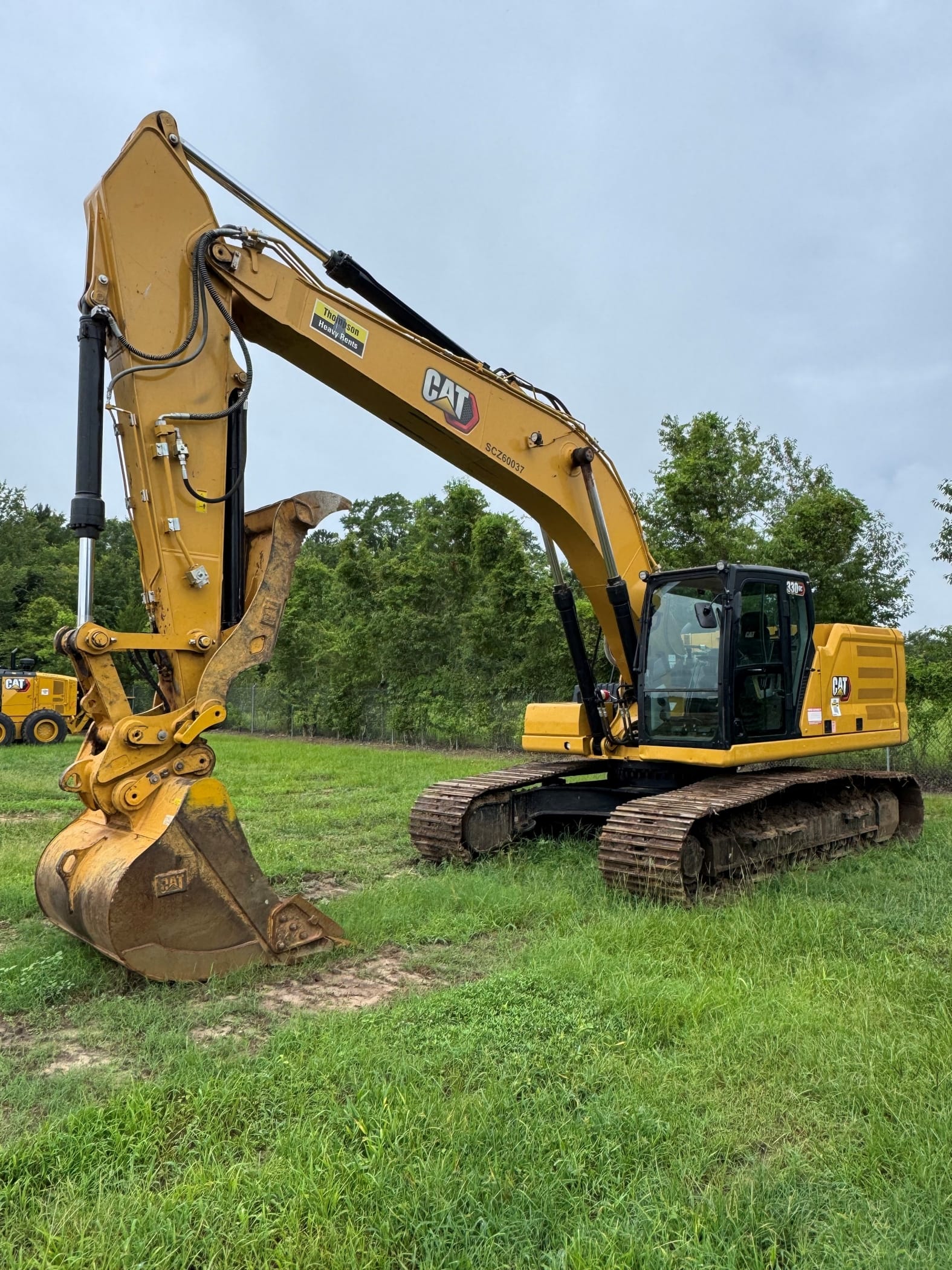 2025 Cat 330GC