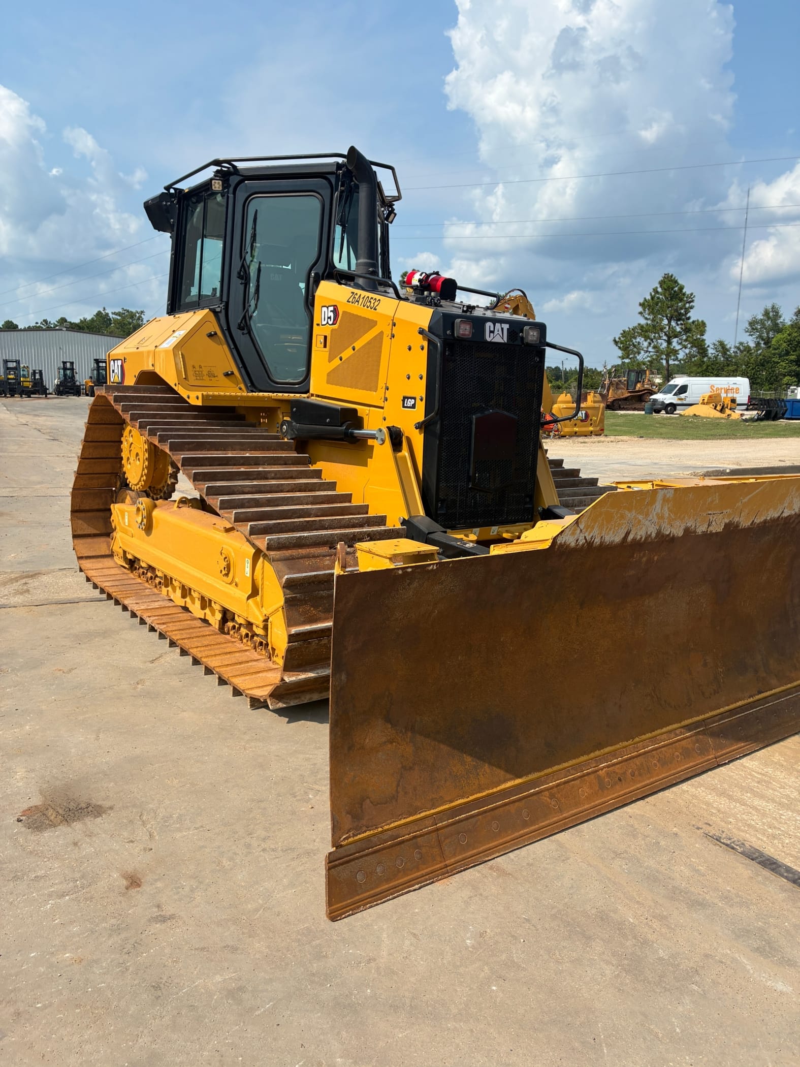 2025 Cat D5VP